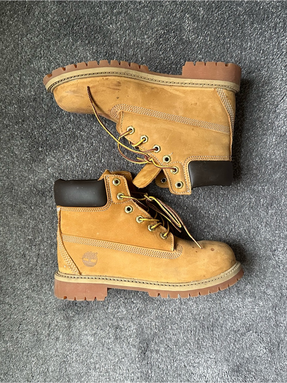 Timberland Wheat/Tan Nubuck Lace-Up Boots
